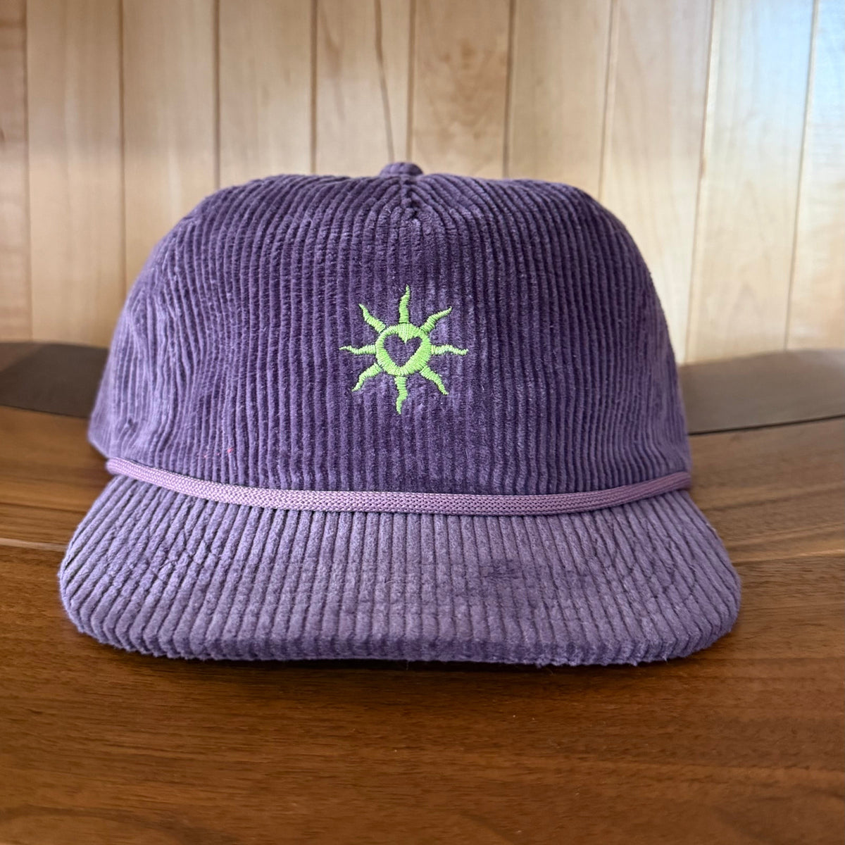 Heart Burst Corduroy Rope Hat