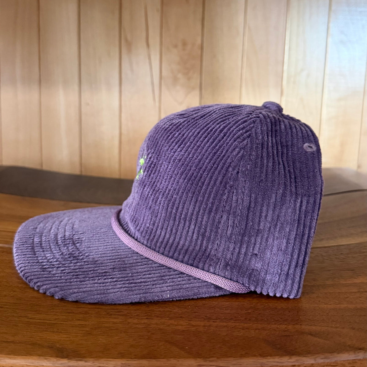 Heart Burst Corduroy Rope Hat
